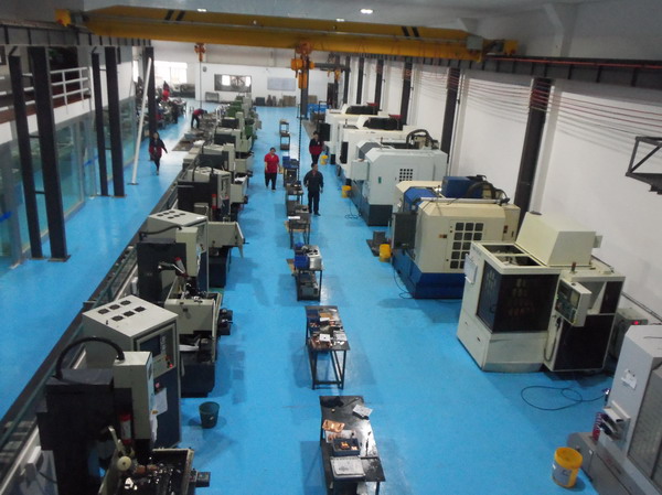 塑料模具定制，來得太快就像龍卷風(fēng)