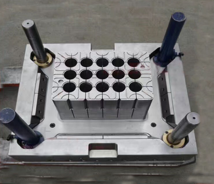 旭錦塑膠模具有限公司 旭錦塑膠模具有限公司